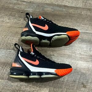 Lebron 16 men’s hot lava size 8